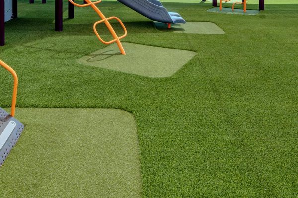 cesped-artificial-aticos-2